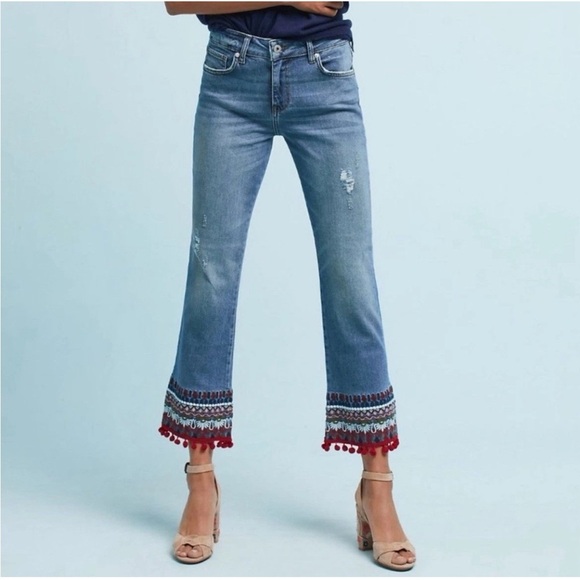 Pilcro Anthropologie Cropped Jeans 27 Blue Denim Pom Pom Embroidered Boho Chic - Picture 1 of 9